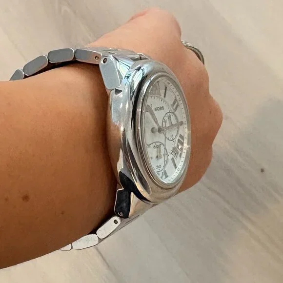 Michael Kors Oversized Silver Watch - Picture 3 of 5
